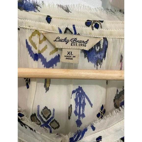 LUCKY BRAND aztec design cream color long sleeve blouse /top, size XL - Picture 5 of 5